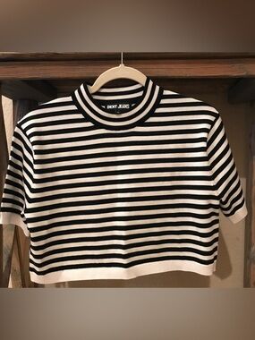 DKNY Striped Black and White Mock Neck Crop Top - XS